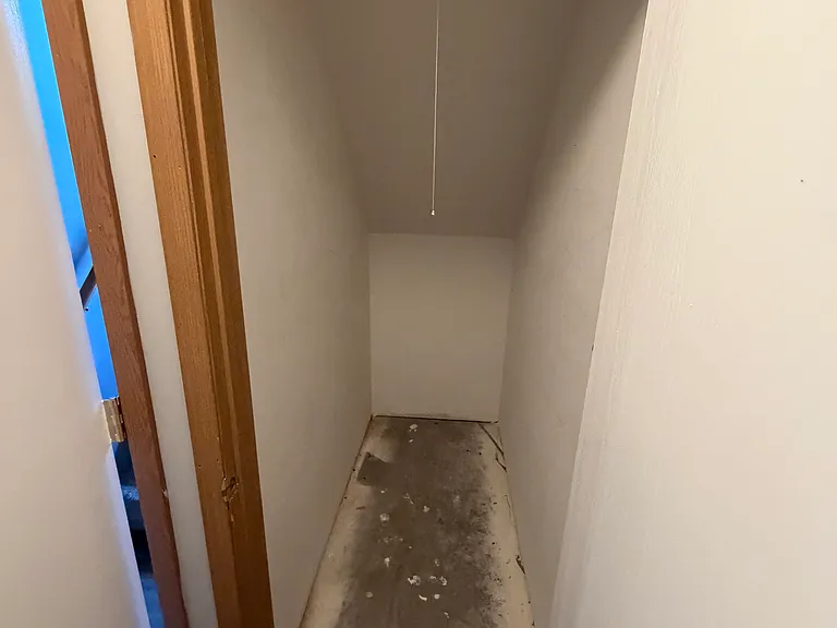 1152 Saint Matthew Ave — Photo 19