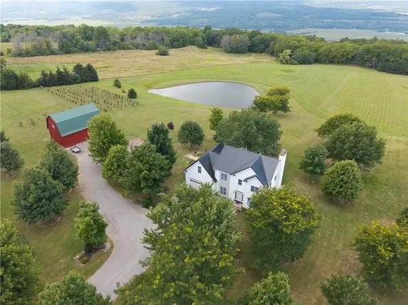 8200 Logan Rd, Dansville, NY 14437