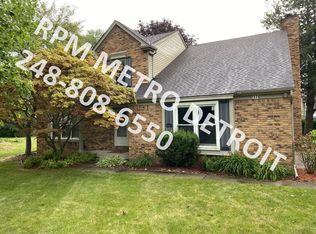 181 Crestfield Ave, Troy, MI 48085 - MLS #20230092500 Rental