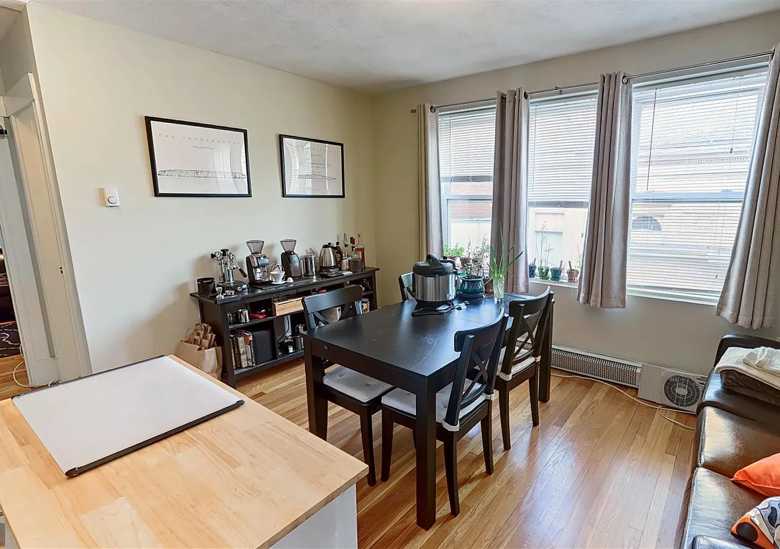 2 bed, 750 sqft, $3,250 — Photo 3