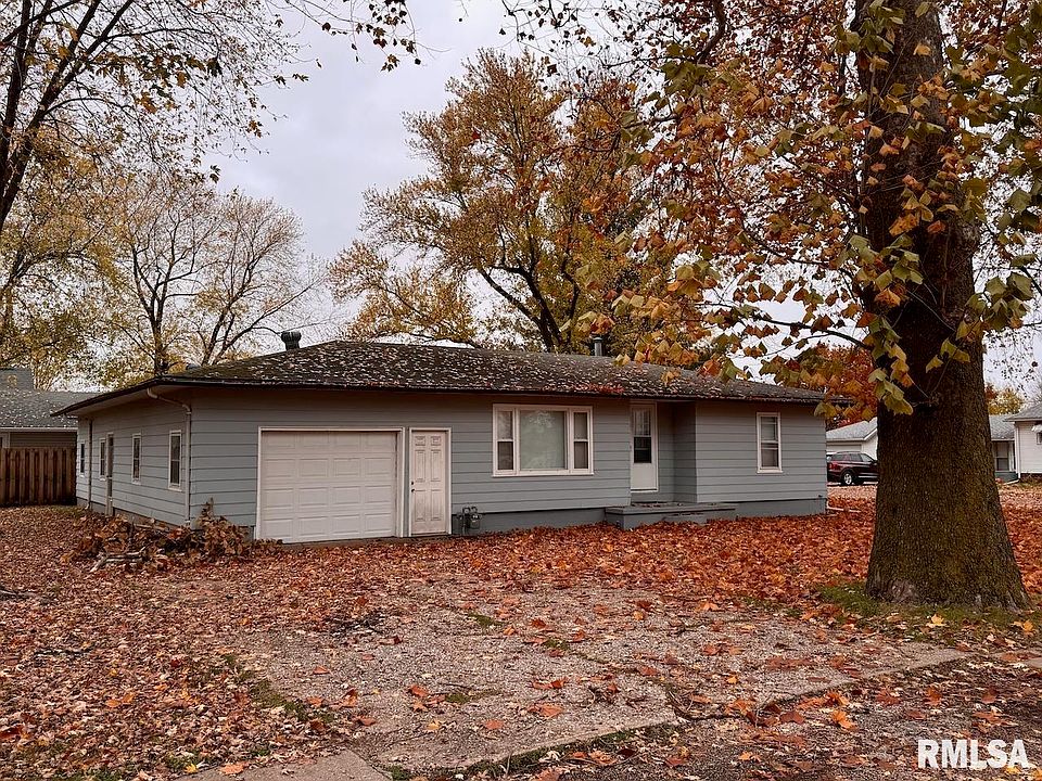 2nd image of 411 N 8th St