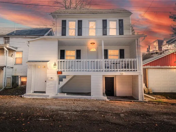 306 E Elm St, Tamaqua, PA 18252