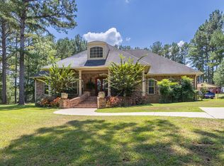 54 Ball Ln, Sumrall, MS 39482