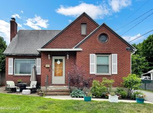 282 Elm St, Pittsfield, MA 01201