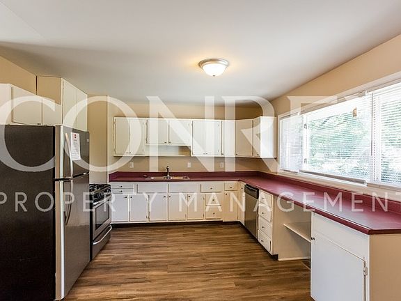 5th image of 3348 Beacon Ct