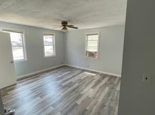 311 Union St #1S, Fall River, MA 02721