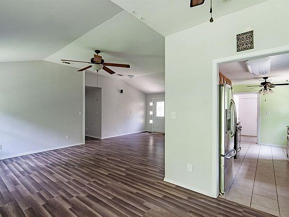 5th image of 2818 Olympia Dr