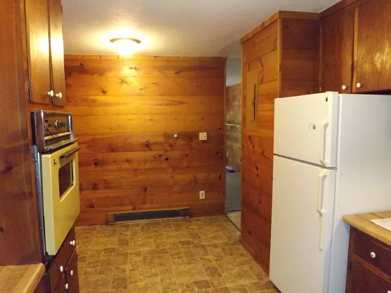 130 Remington Dr — Photo 4