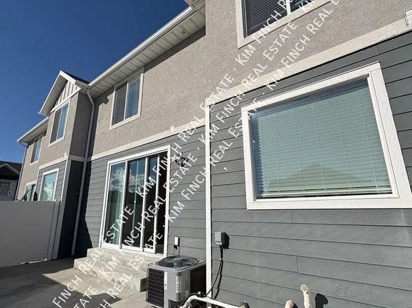 5361 W Dolomite Dr, Highland, UT 84003
