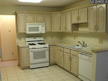 5th image of 30961 Jasmine Ct #69B