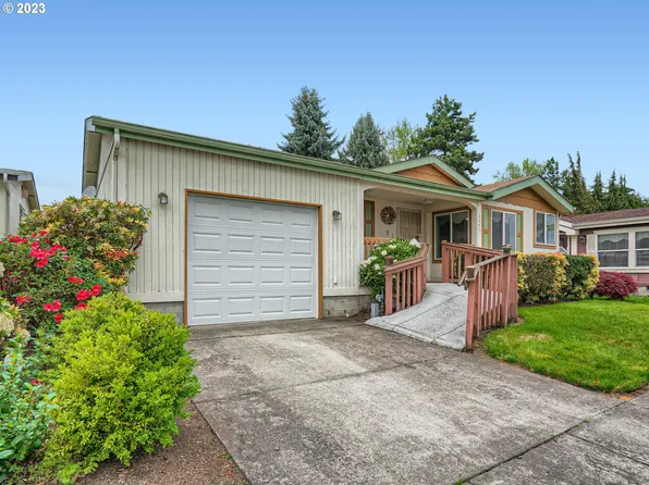 2075 Pippin St NE, Salem, OR 97305