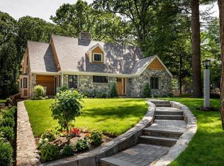 90 Sunset Rd, Weston, MA 02493