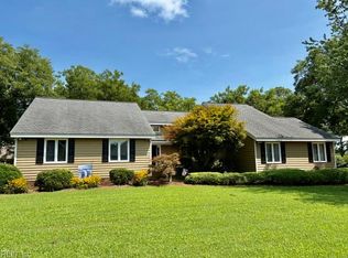 1801 Sawgrass Pointe Dr, Hayes, VA 23072