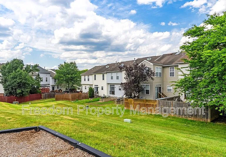 15305 Brazil Cir — Photo 50
