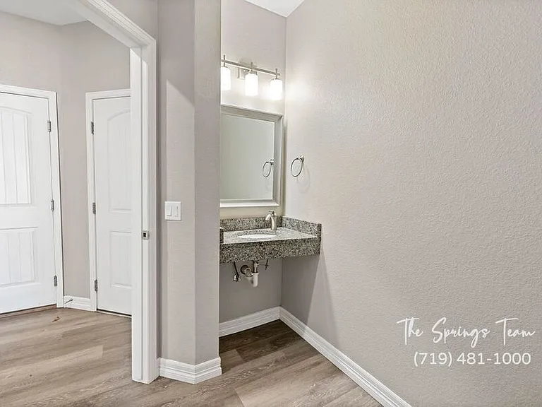 748 Brambleberry Hts — Photo 10