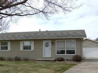 1320 Isle Rd, Grand Island, NE 68803