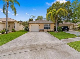 121 Prestige Drive, Royal Palm Beach, FL 33411