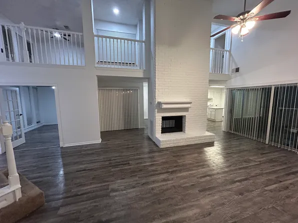 4716 Cashel Cir, Houston, TX 77069