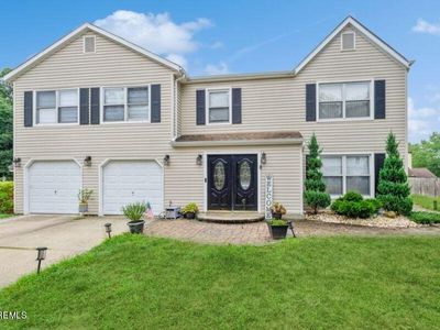 8 Providence Lane, Howell, NJ, 07731