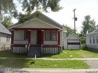 1218 Pearl St, Port Huron, MI