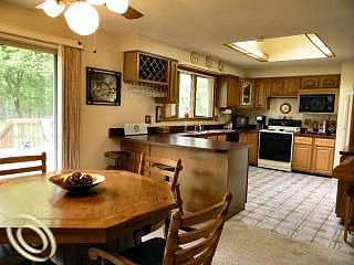 View from Living rm to Kitchen