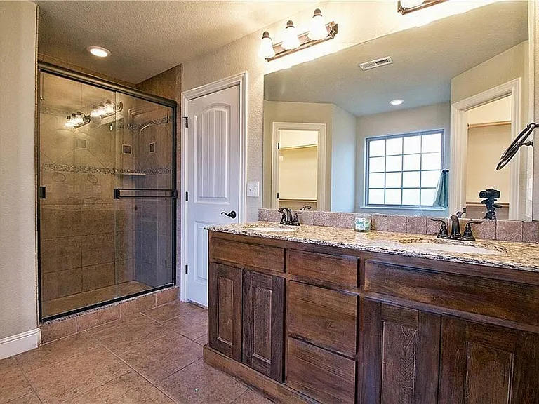 3007 SW Waterleaf Ave — Photo 8
