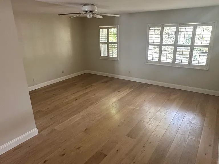 2704 Cardinal Dr — Photo 13