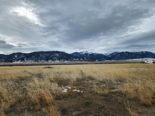 Tobacco Root Cir, Whitehall, MT 59759