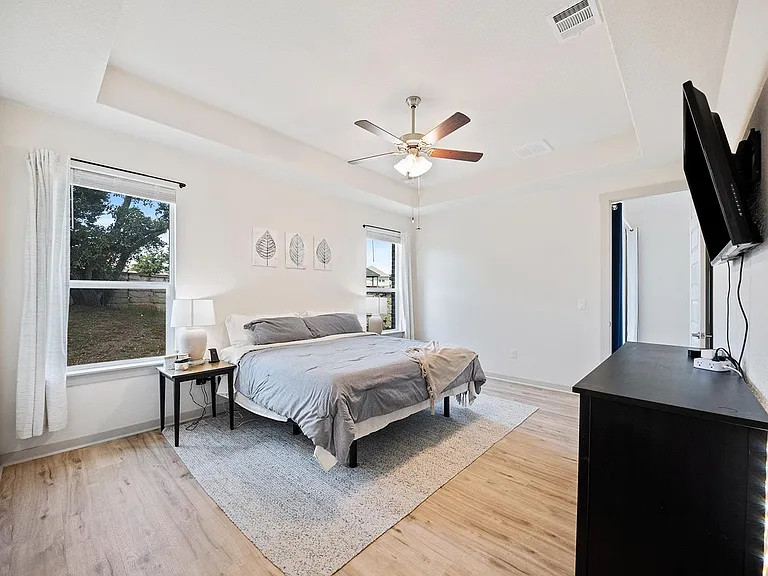 900 Balsora Cv — Photo 12