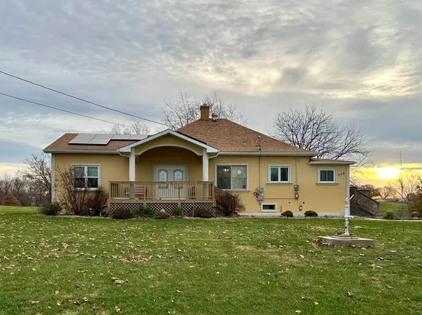 720 Northwestern Ave, Chariton, IA 50049