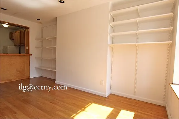 Rented by City Connections Realty | media 31