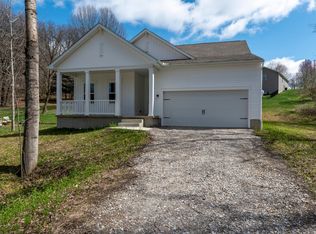 3062 Apple Valley Dr, Howard, OH 43028