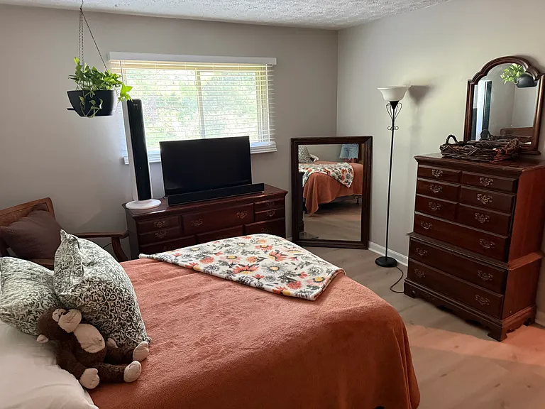 205 Highland Ave #6 — Photo 8