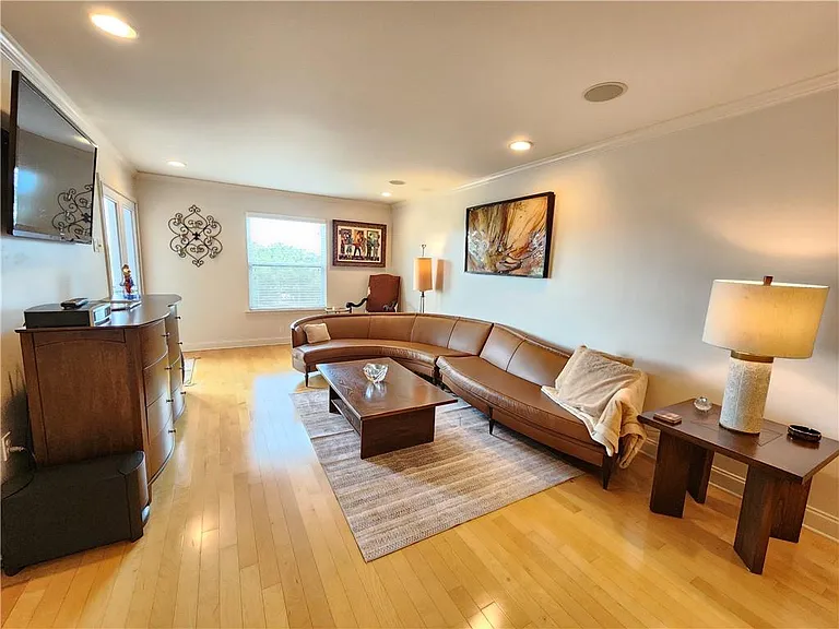 500 Lake Marina Ave #332 — Photo 7