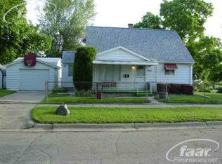 4002 W Kearsley St, Flint, MI 48532