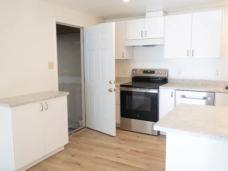 3126 Cottage Park Ave #3124 — Photo 7