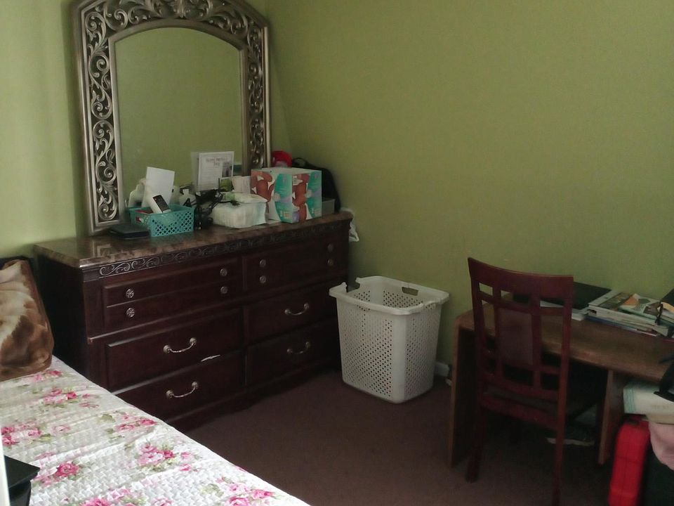 2nd image of 235 Reed St Unit 1
