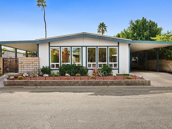 2nd image of 138 Piccadilly St