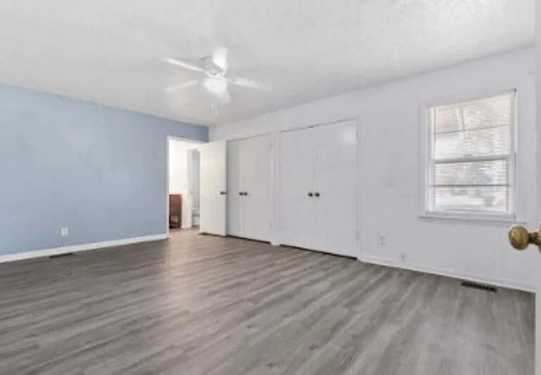 1708 N Poplar St — Photo 13