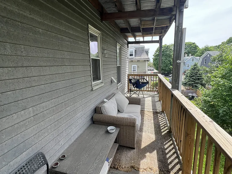 195 Hancock St #2 — Photo 11
