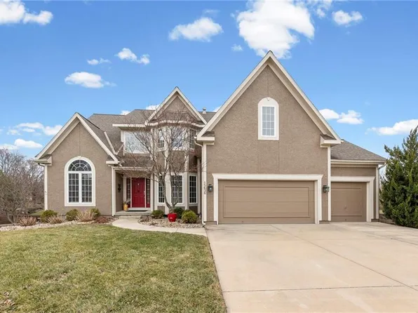 15636 S Gallery St, Olathe, KS 66062