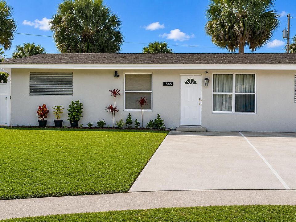 1st image of 1545  S 24th Court