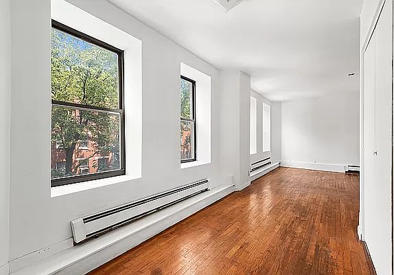 1st image of 702 E 5th St #2E