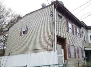 19 Hasbrouck St, Newburgh, NY 12550