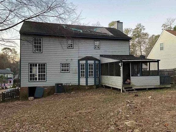 2nd image of 33 Pioneers Point Ct