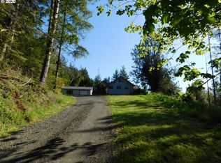 55023 Lee Valley Rd, Coquille, OR 97423