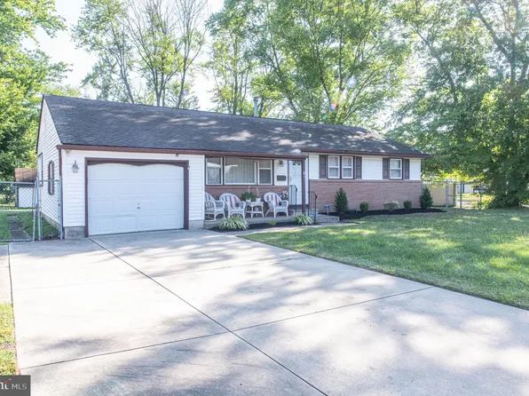 601 9th Ave, Lindenwold, NJ 08021