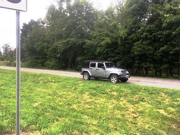 3rd image of 3748 Us Highway 9w