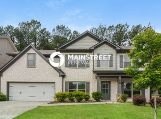 637 Overlook Glen Dr, Lawrenceville, GA 30045