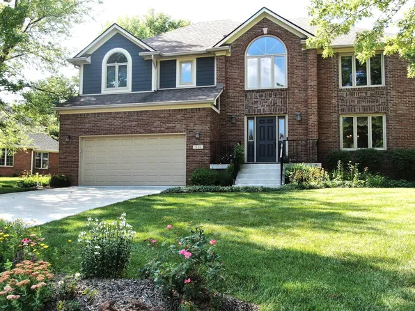 1530 Deerfield Dr, Plainfield, IN 46168